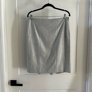 WHBM White House Black Marker Silver Gray Skirt